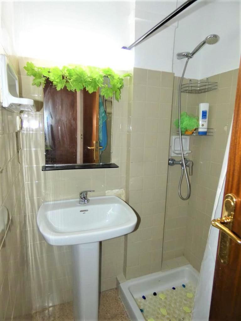 Apartamento Canyelles Petites Rosas Exterior foto