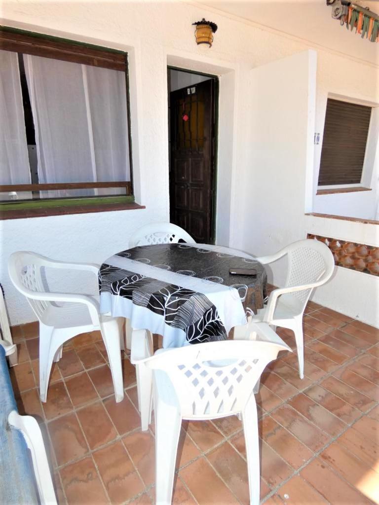Apartamento Canyelles Petites Rosas Exterior foto